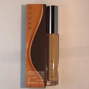 Becca Ultimate Coverage Concealer in Sesame